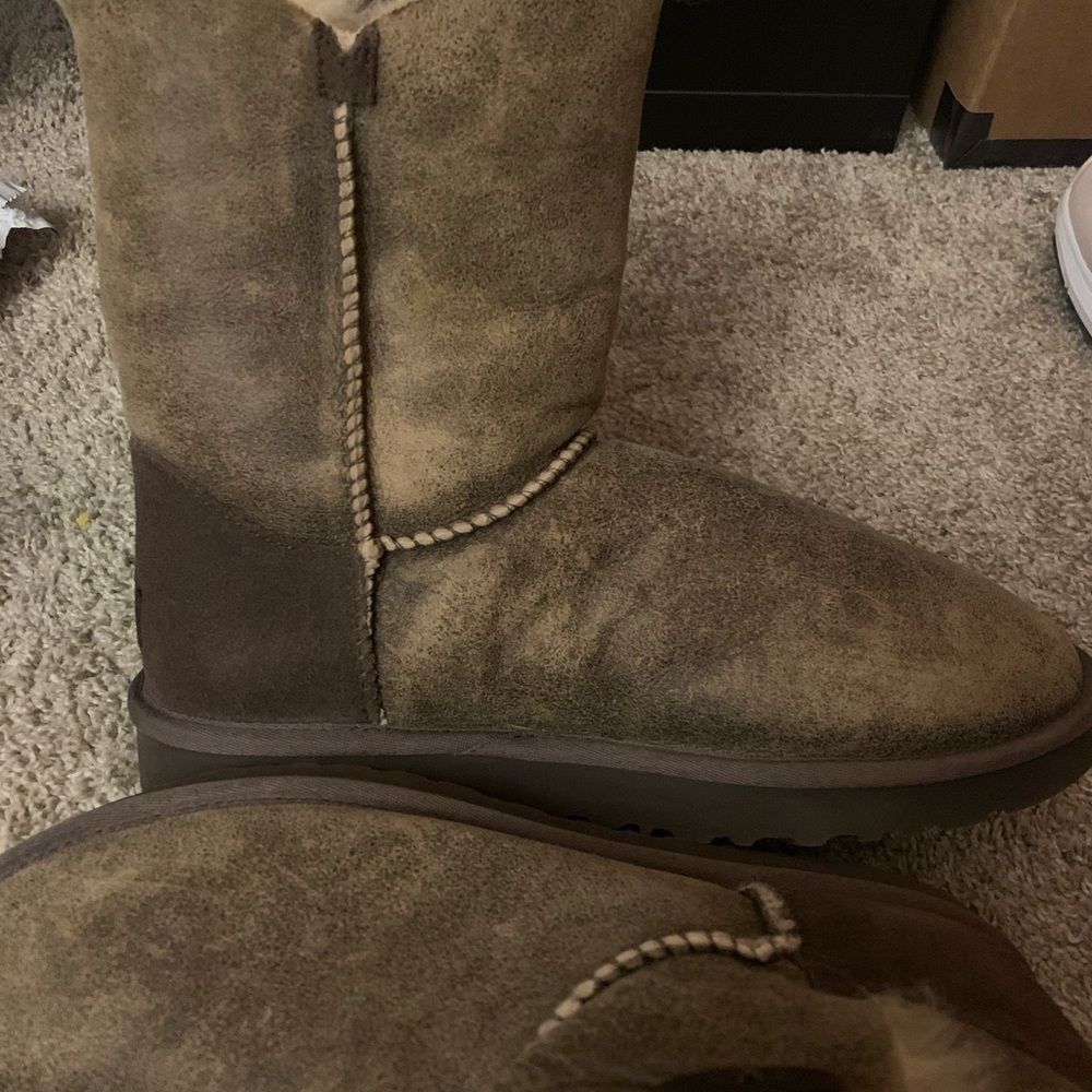 Brown Uggs - image 4